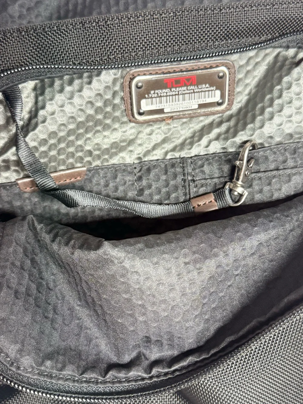 TUMI Alpha Bravo Beale Mini Messenger Bag Black Ballistic Nylon Crossbody 22371